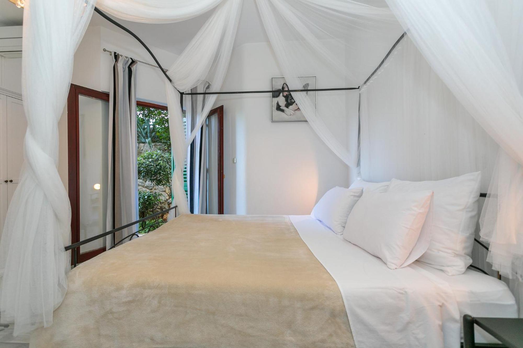 Apartments Delfin Krk Town Εξωτερικό φωτογραφία