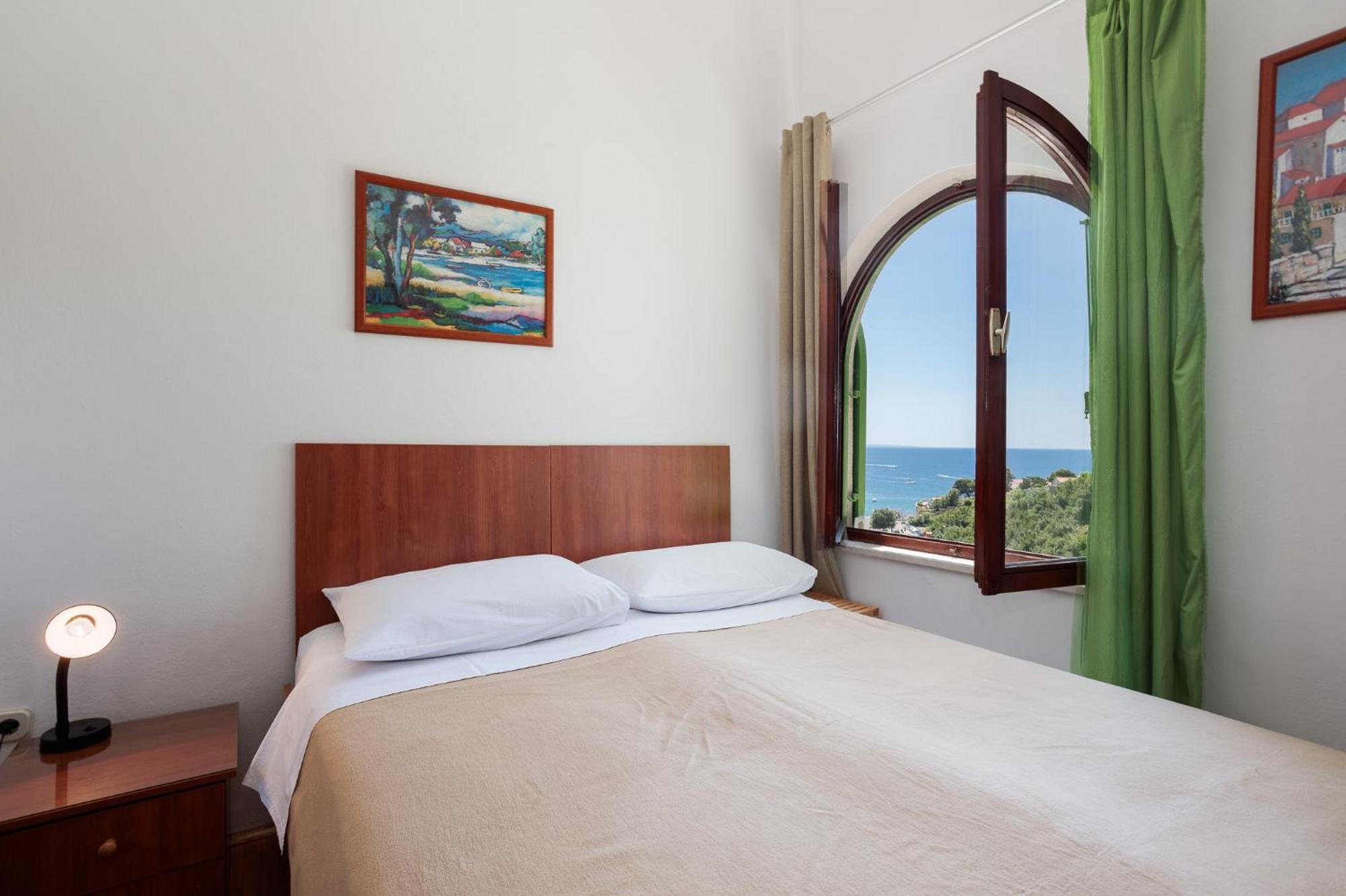 Apartments Delfin Krk Town Εξωτερικό φωτογραφία